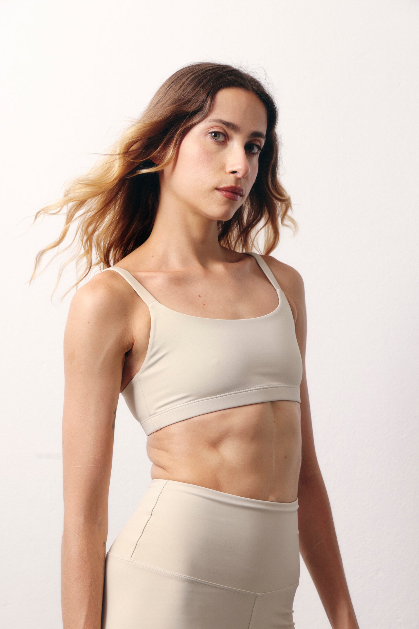 Iris Top Cream