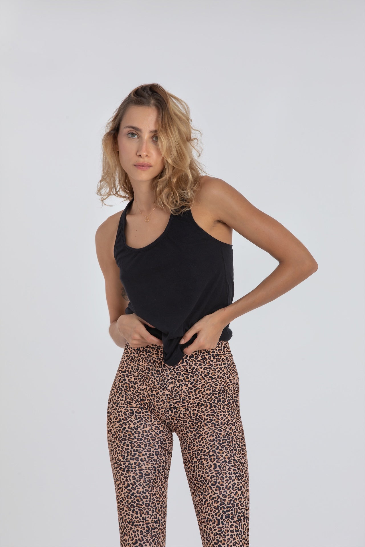 Lilia Cotton T-shirt Yin